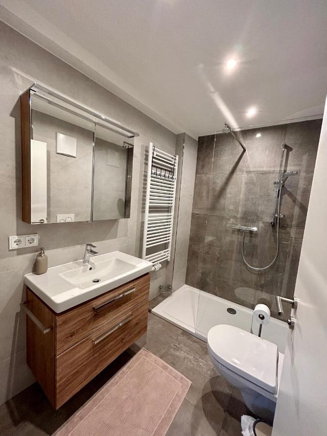 Idyllische Suite In Zentrumsnaehe Mit Parkplatz Top 1 Gmunden Exterior photo