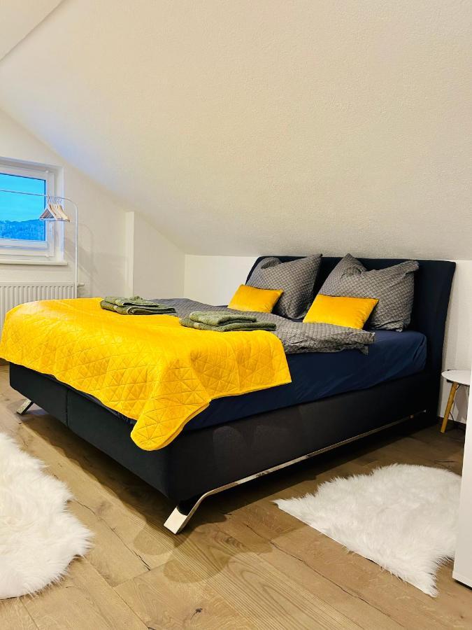 Idyllische Suite In Zentrumsnaehe Mit Parkplatz Top 1 Gmunden Exterior photo